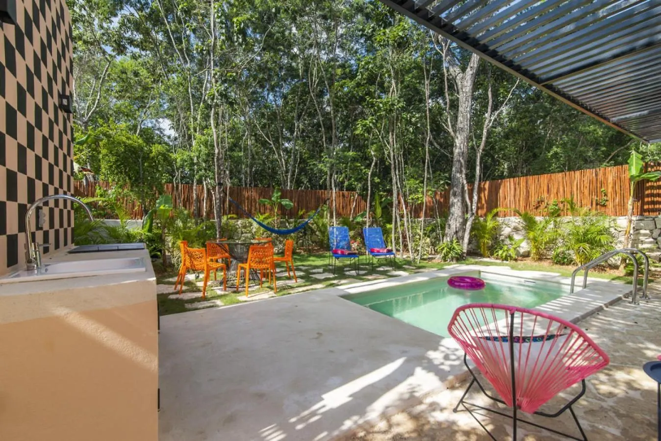 Holiday home Shes Moody Tulum 3 Bed Penthouse With Yard Pools Rooftop Aircon 15 Minute Drive To The Beach